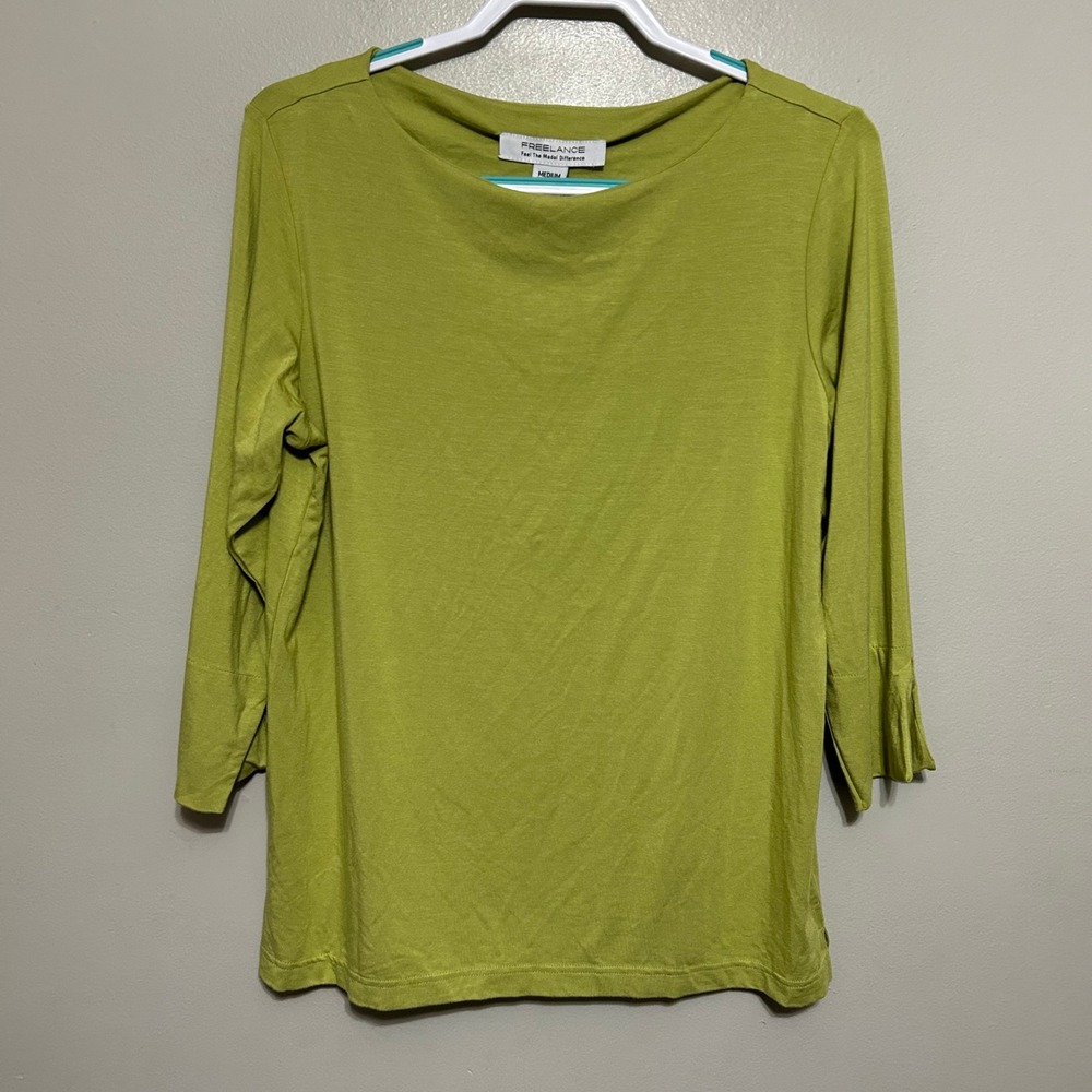 Freelance Blouse M Green NEW Modal 3/4 Sleeve Boat Neck Top Spring Summer Luxury